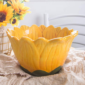 Bicuzat snack bowl with fruit sample, ideal for party platters
