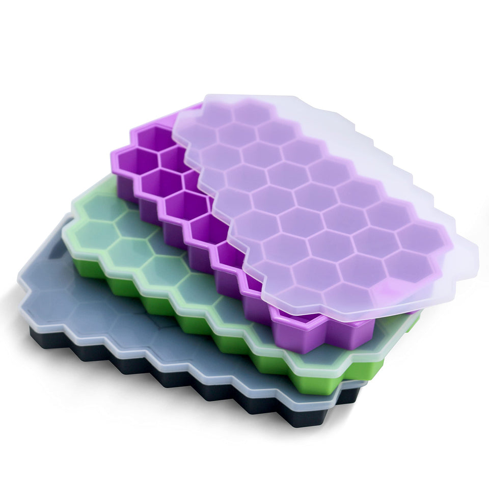 BIDFUL ice cube trays with lid showing 37-grid design for easy, mess-free freezing.