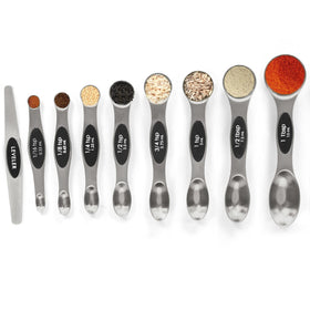 BIDFUL magnetic measuring spoons set with leveler for precise baking.