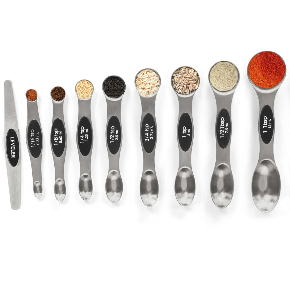BIDFUL magnetic measuring spoons set with leveler for precise baking.