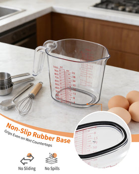 BINGBING measuring cups with non-slip base for stable pouring.