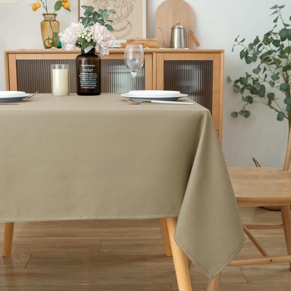 Biscaynebay tablecloth damp-wipe cleaning demonstrated.