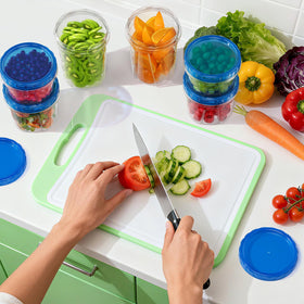 BiuLeon portable containers ideal for picnics and outdoor meals.