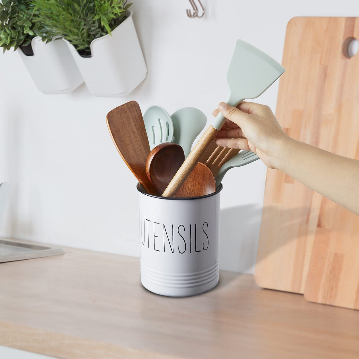 Bivvclaz counter organizer keeps utensils within reach and clutter-free.