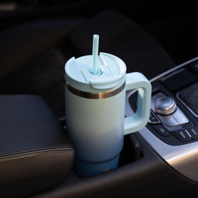 BJPKPK dishwasher-safe tumbler with lid for easy cleaning.
