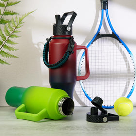 BJPKPK bottle includes straw lid and spout lid for versatile on-demand sipping.