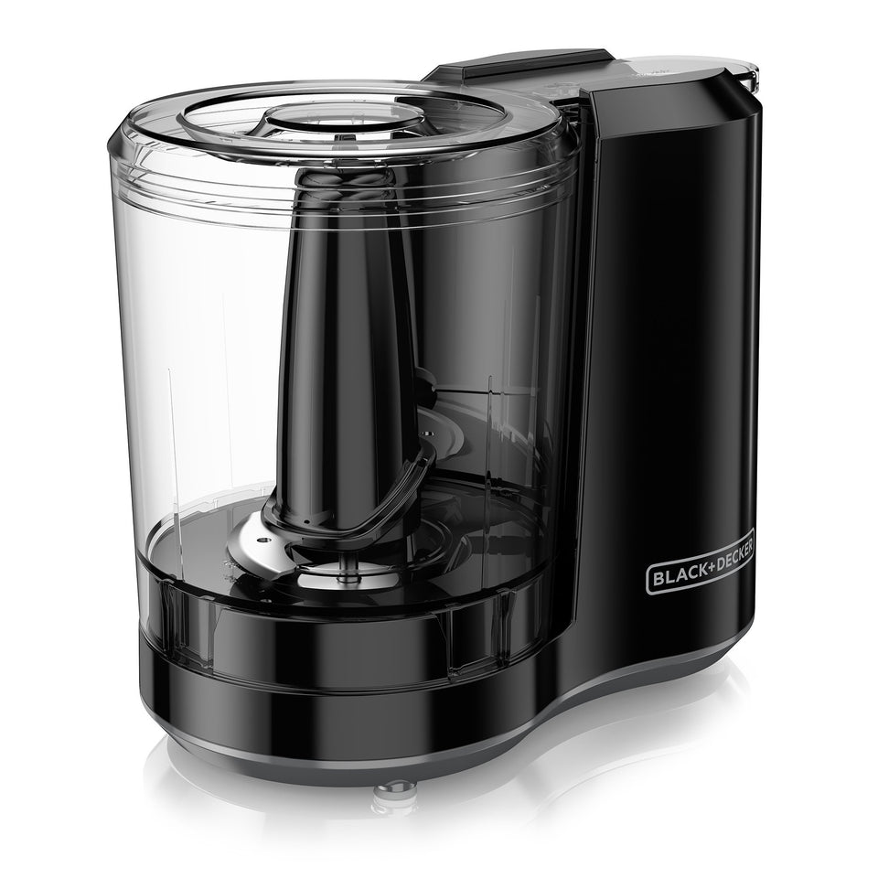 BLACK+DECKER FreshPrep 3-Cup Chopper cover for quick one-touch operation.