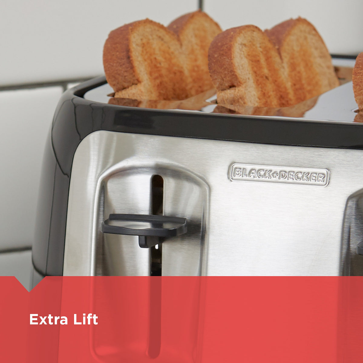 BLACK+DECKER Toaster with extra lift lever for easy removal of toast.