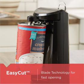 Black+Decker Applika Spectrum EC500B EaxyCut action demonstrates quick lid removal