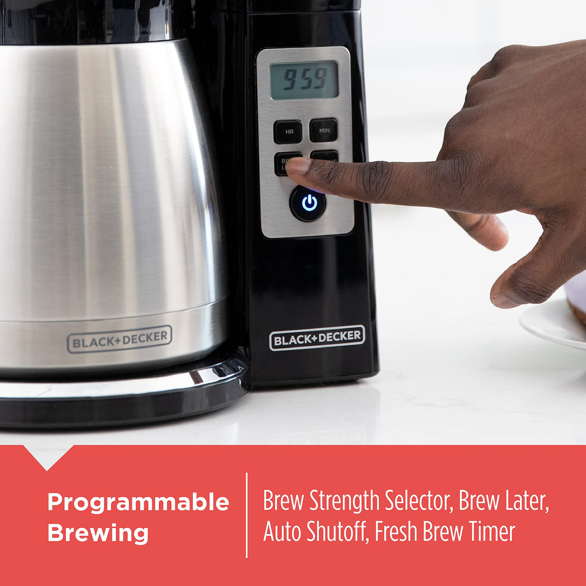 BLACK+DECKER CM2046S vacuum-sealed carafe keeping coffee hot for two hours