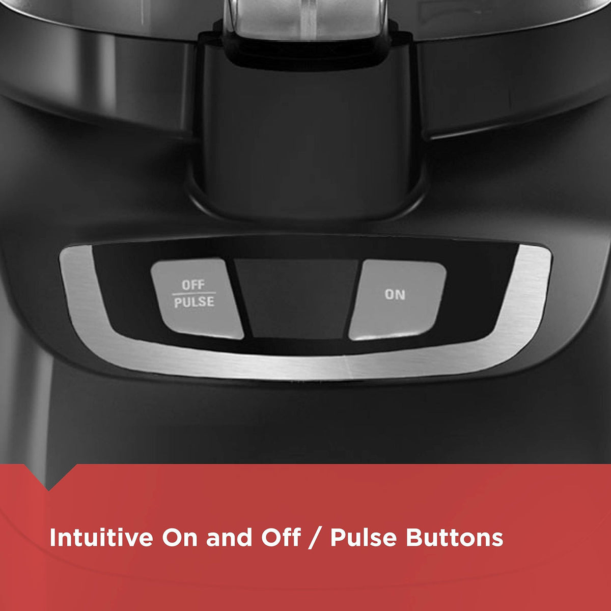 BLACK+DECKER FP1600B stainless-steel chopping blade handles fine chopping textures.