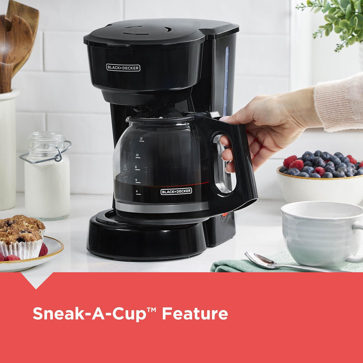 BLACK+DECKER non-drip pour spout keeps counters clean