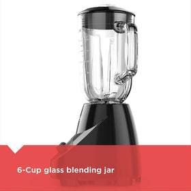 BLACK+DECKER blender delivering up to 552 watts peak power for tough ingredients.