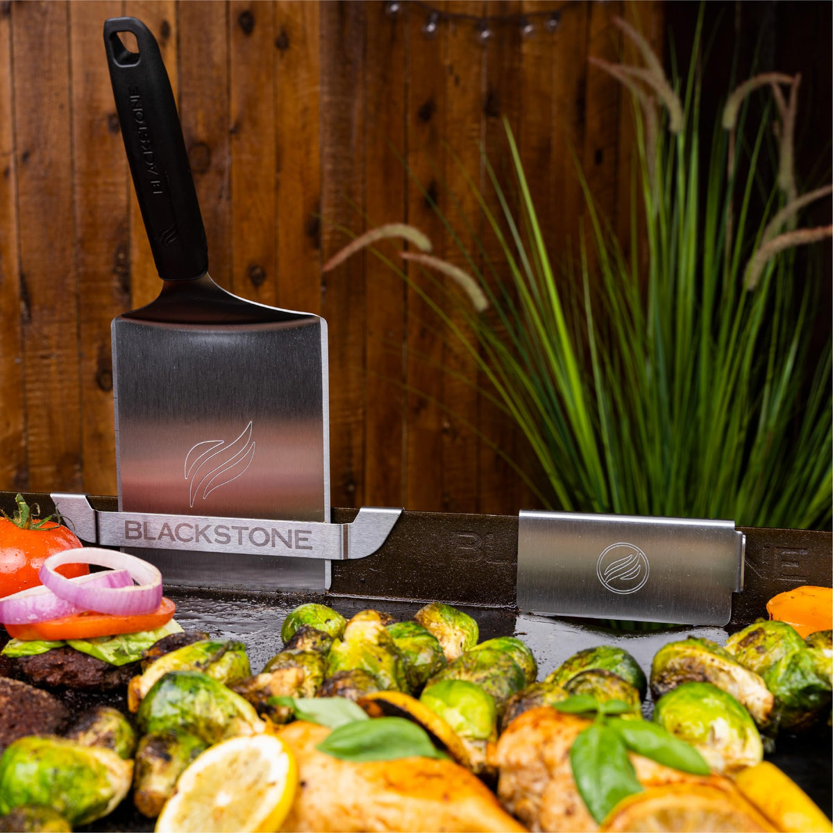 Blackstone 5188 griddle organization setup enhances outdoor cooking flow