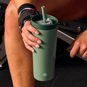 BlenderBottle double-wall stainless steel insulation keeps drinks cold longer