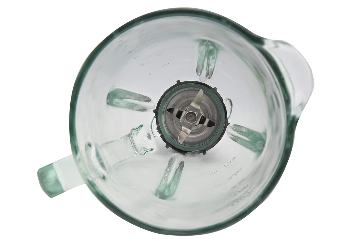 Blendin easy-clean glass jar is dishwasher-safe for quick cleanup.