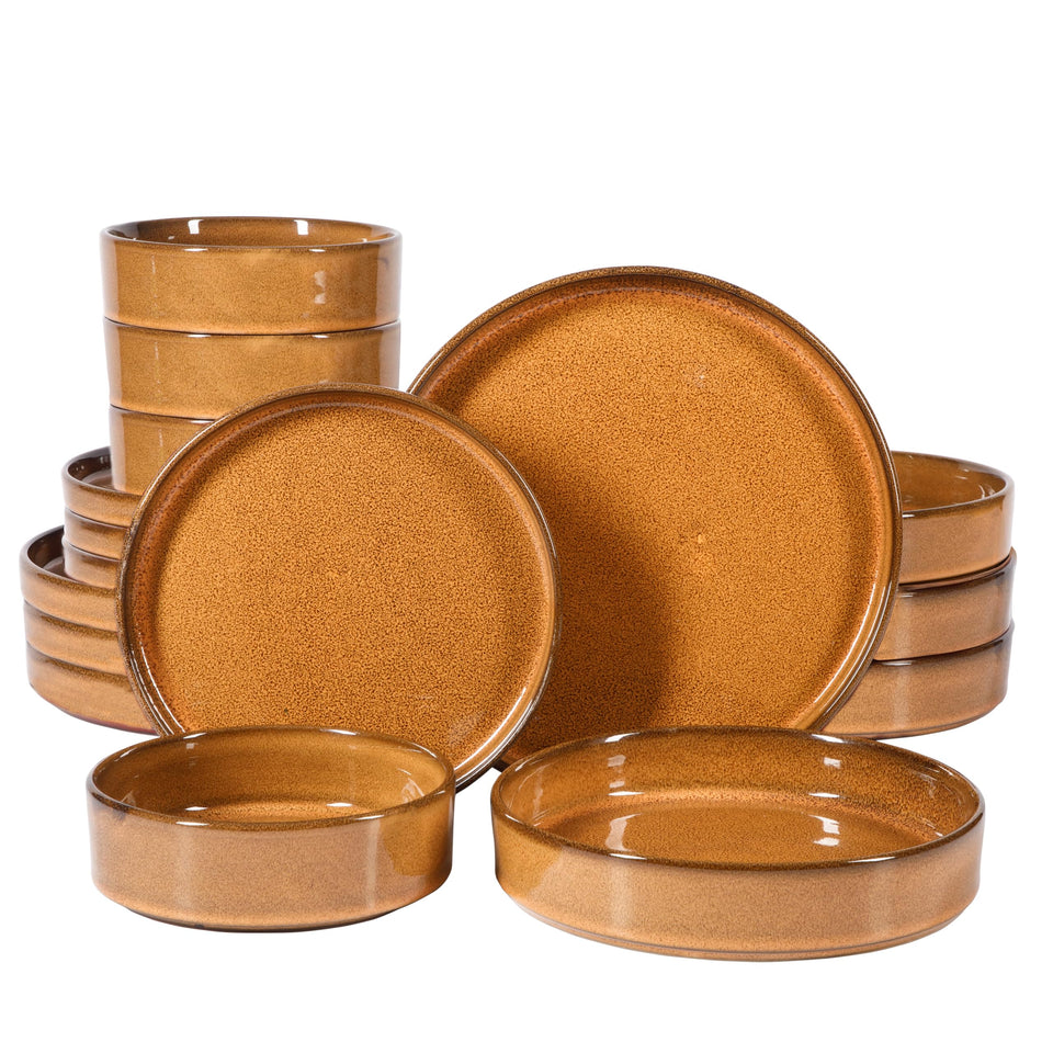 Bloomhouse Santorini Mist amber dinner plate with artisanal glaze for everyday dining