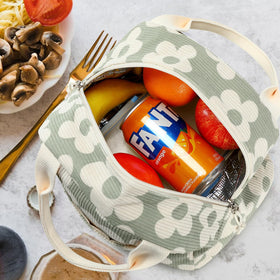 Bluboon lunch bag waterproof fabric keeps contents dry and clean.