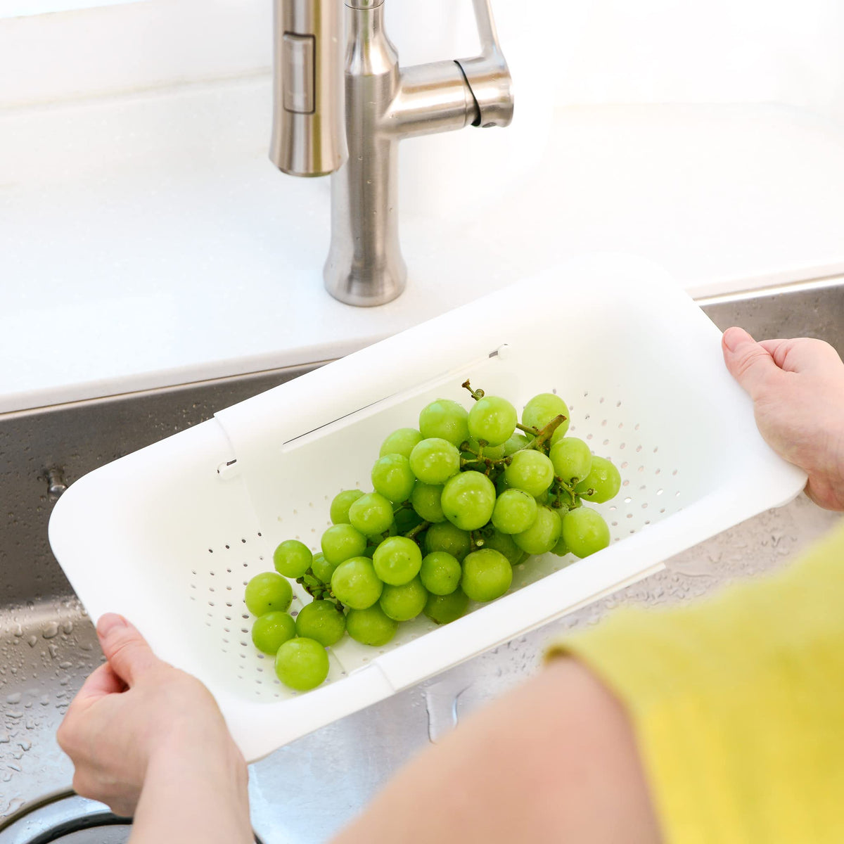 BLUE GINKGO multi-use kitchen basket doubles as a countertop drying rack