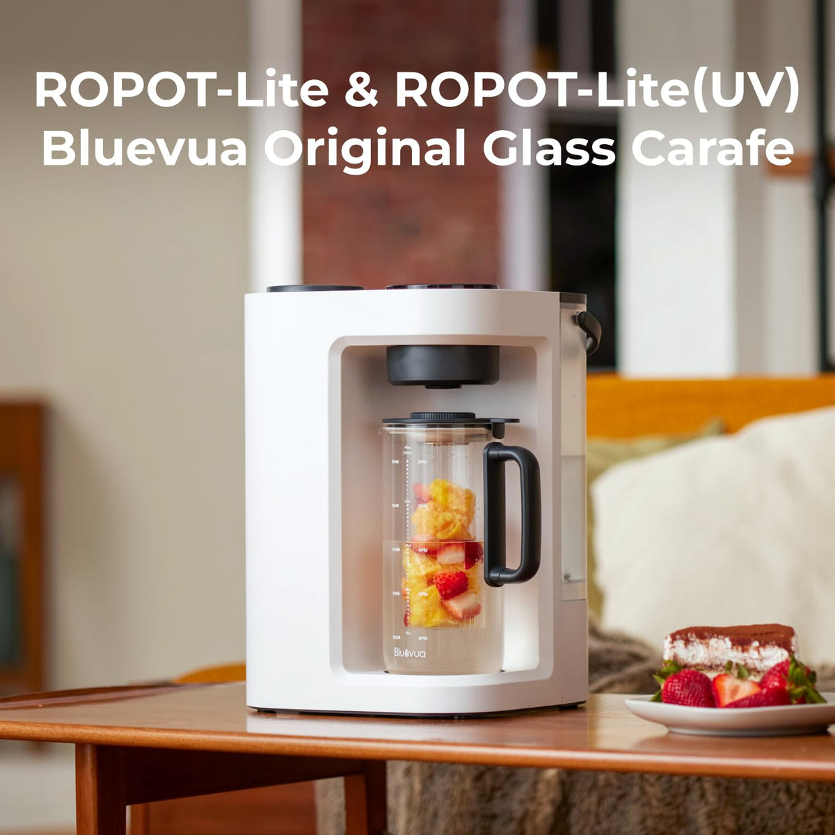 Bluevua RO100ROPOT-Lite Carafe on kitchen counter with filtered water