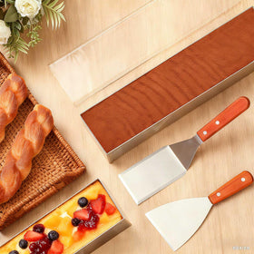 Blushtier tiramisu pan stainless steel build withstands high oven temperatures
