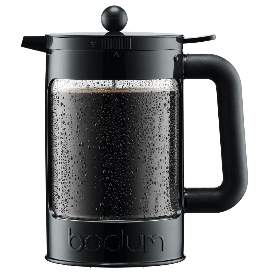 Bodum 51oz cold brew coffee maker front view highlights durable stainless steel.