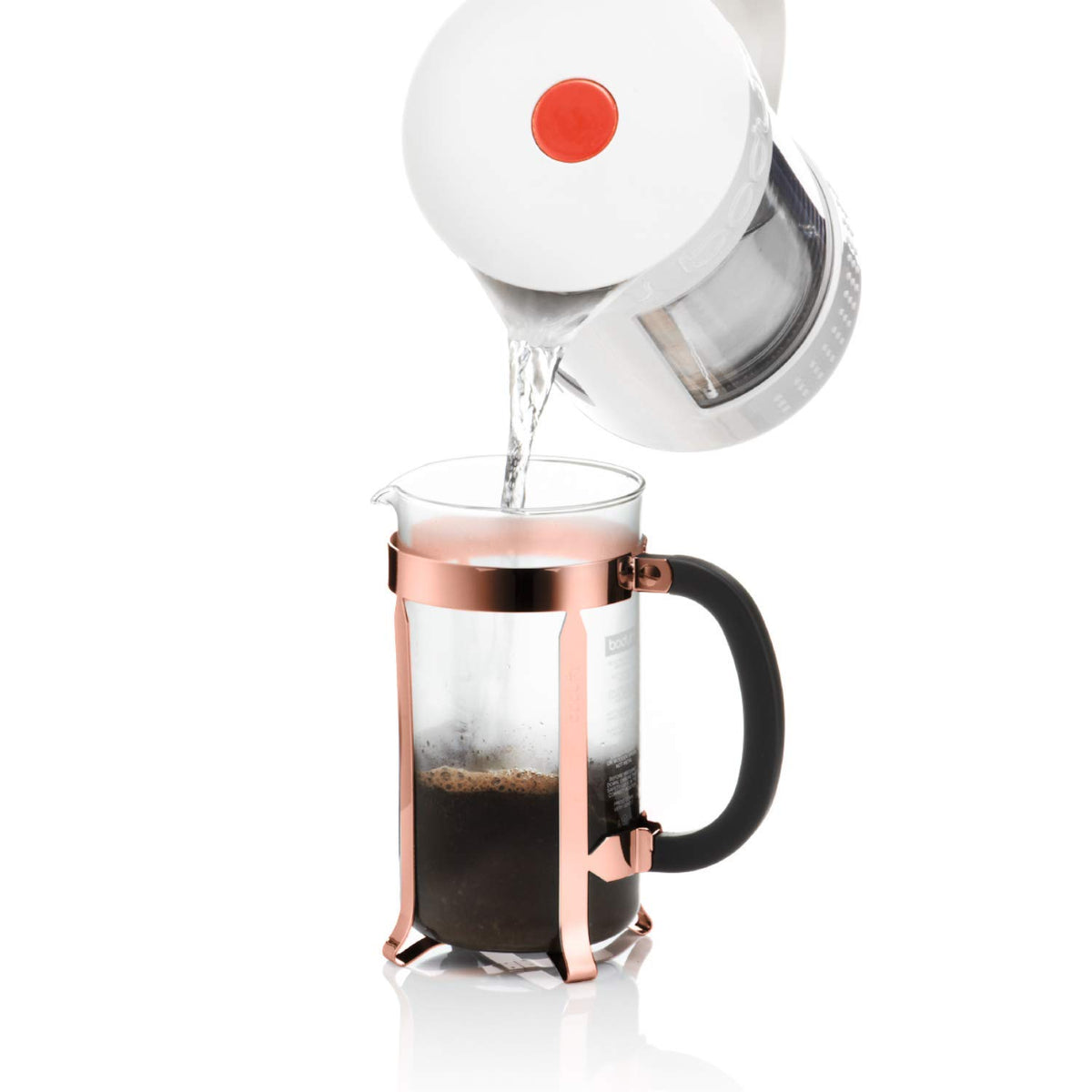 Bodum Chambord black handle provides a comfortable grip during serving.