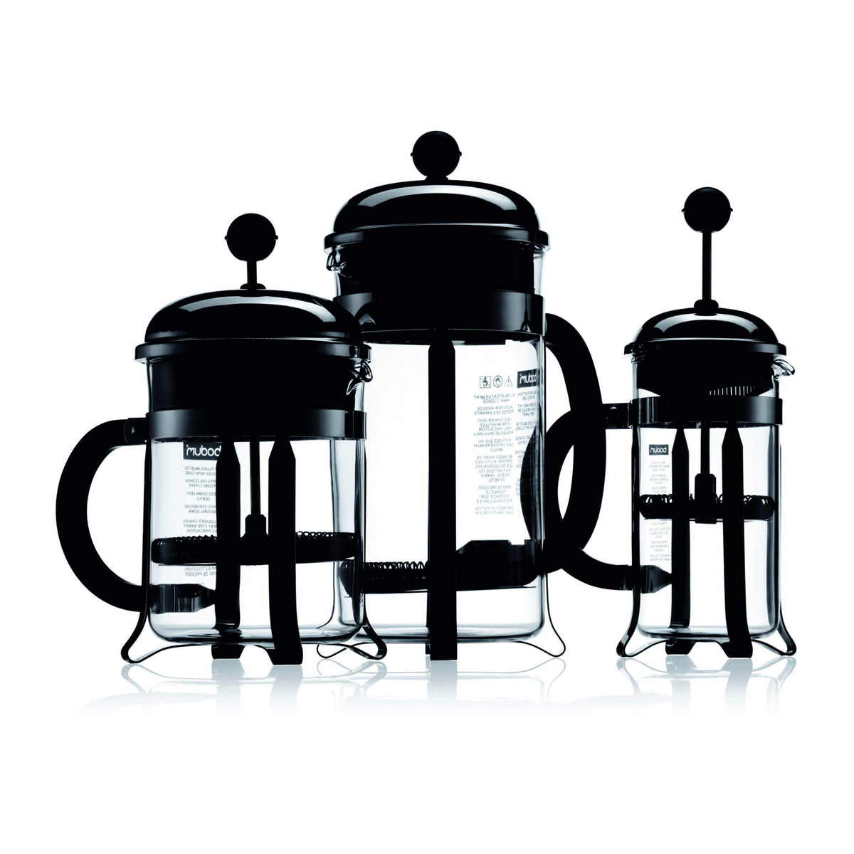 Bodum Chambord matte black handle offers a comfortable grip for easy serving.