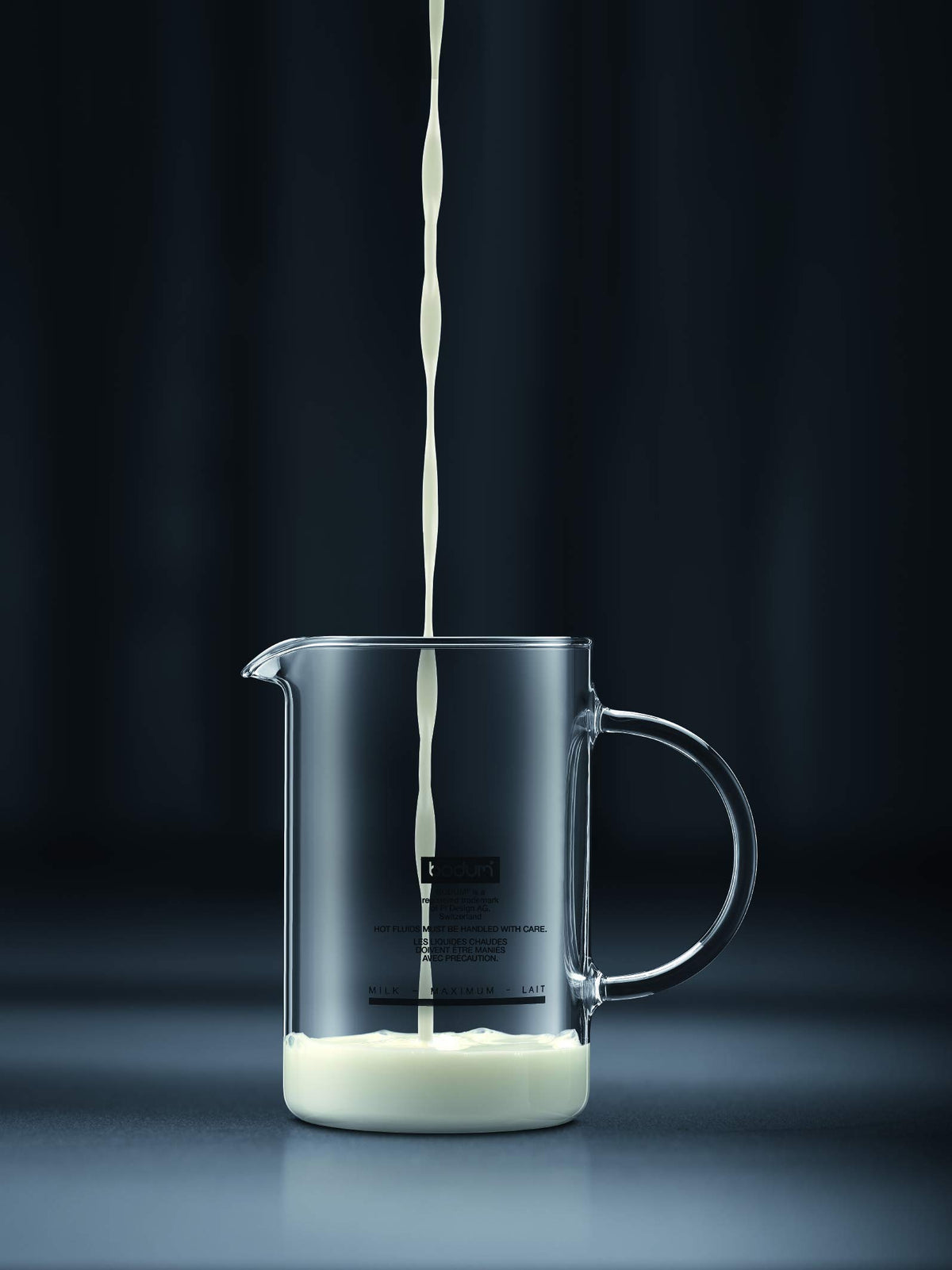 Bodum Latteo glass carafe made of borosilicate glass for safe heating and easy frothing.