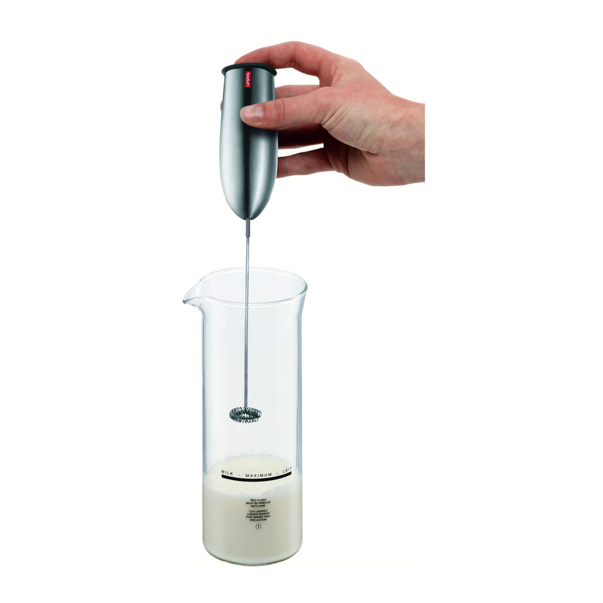 Bodum Schiuma ergonomic handle design for comfortable frothing.