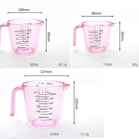 BOEYAA 300ml pink plastic measuring cup with dual ml/oz scales for accurate recipes.