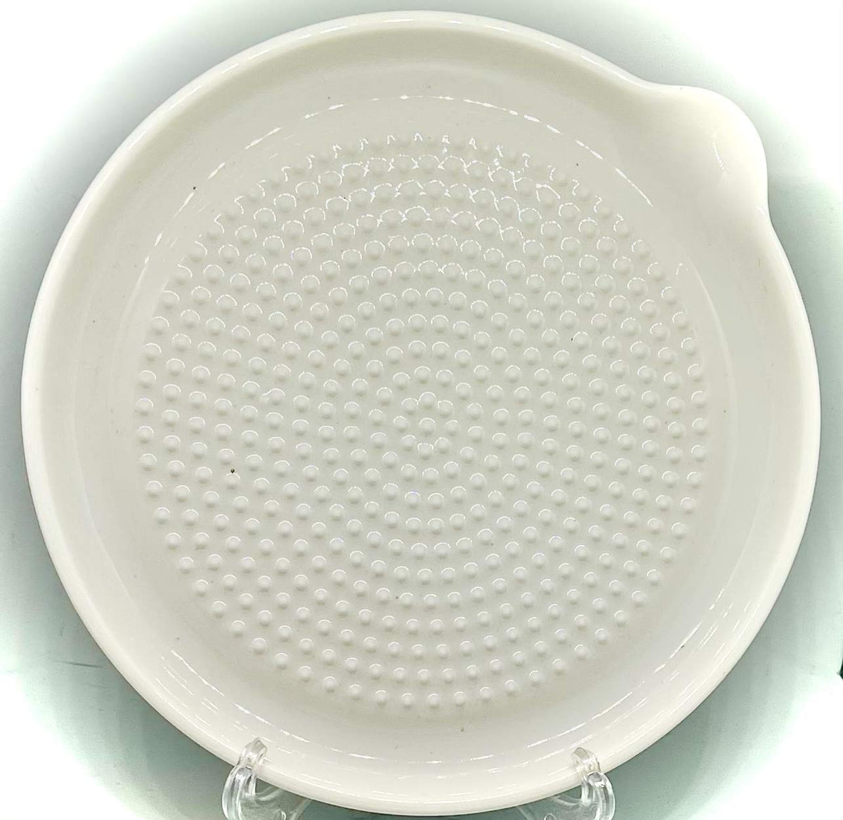 BonCera assembled 3-piece set includes plate, peeler, and brush.