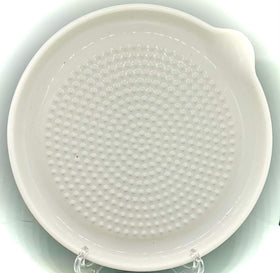 BonCera assembled 3-piece set includes plate, peeler, and brush.