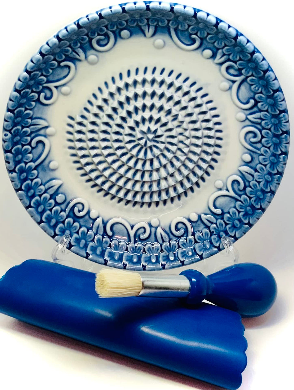 BonCera garlic grater plate for fast shredding and prep.