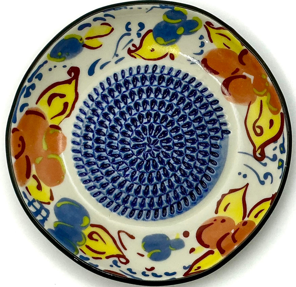BonCera 5-inch ceramic plate with flower blue center for quick garlic and ginger grating