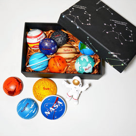 Bonilve Astronaut magnet sparks imagination on lockers or boards