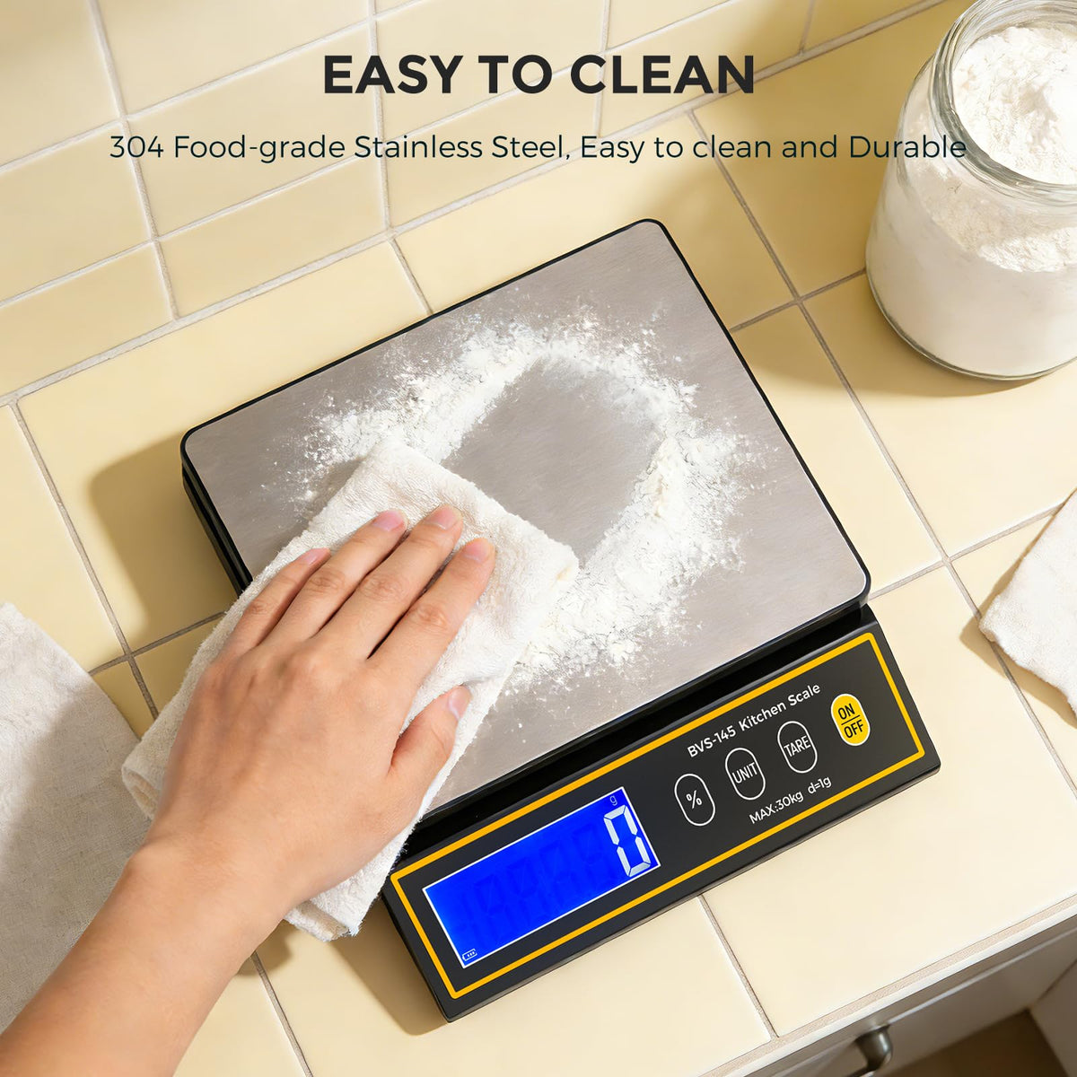 Bonvoisin baking scale tare function to weigh containers precisely.