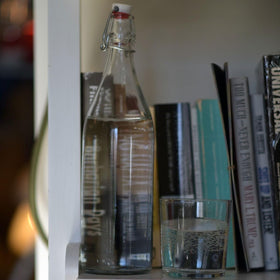 Clear Giara glass design enhances kitchen aesthetics and display