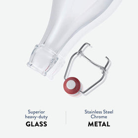 Dishwasher-safe Giara bottle glass body simplifies cleanup after serving.
