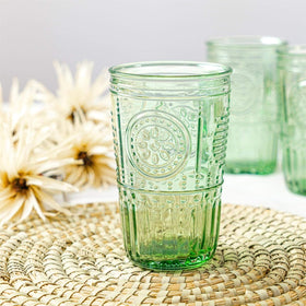 Italian-made Bormioli Rocco Romantic glass showcasing craftsmanship