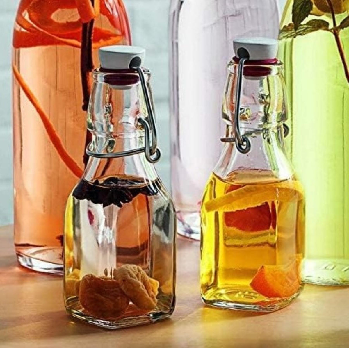 Bormioli Rocco Swing Bottle close-up of swing-top lid for leak-proof oils.