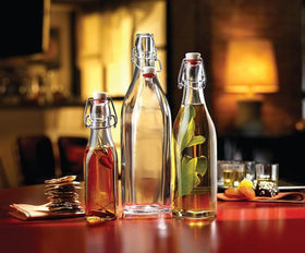 Bormioli Rocco Swing bottle for storing water during travel.