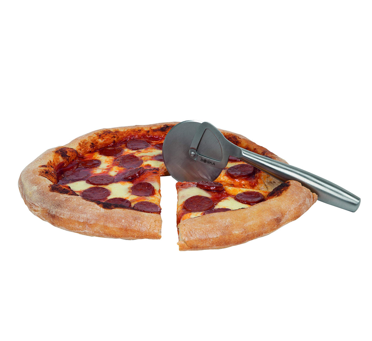 Boska pizza cutter with dishwasher-safe design for easy cleanup.