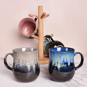 Bosmarlin mug available in four color-glaze options.
