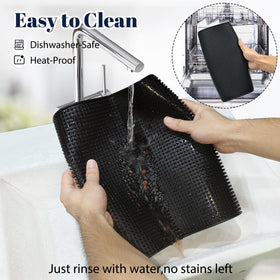 Botyboty 18x12 inch mats provide ample workspace for glassware and tools.