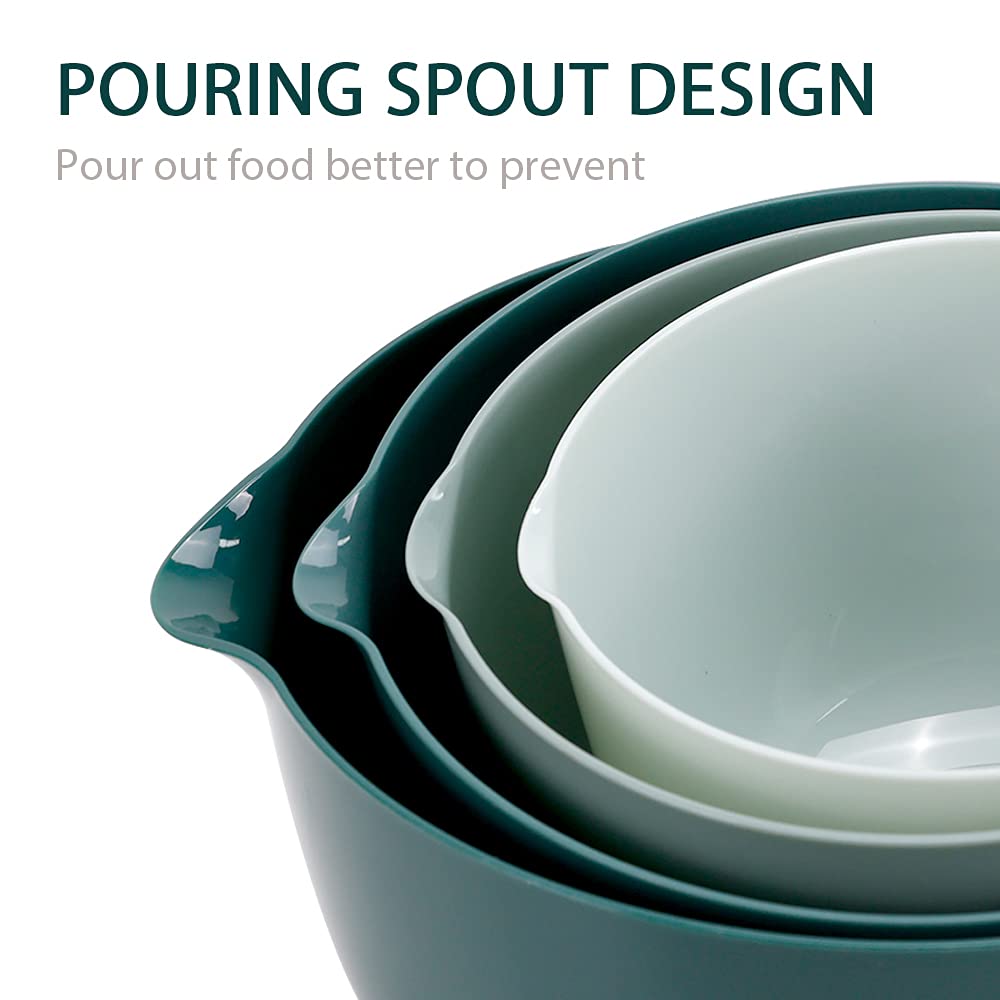BoxedHome bowls feature non-slip bases for stable mixing