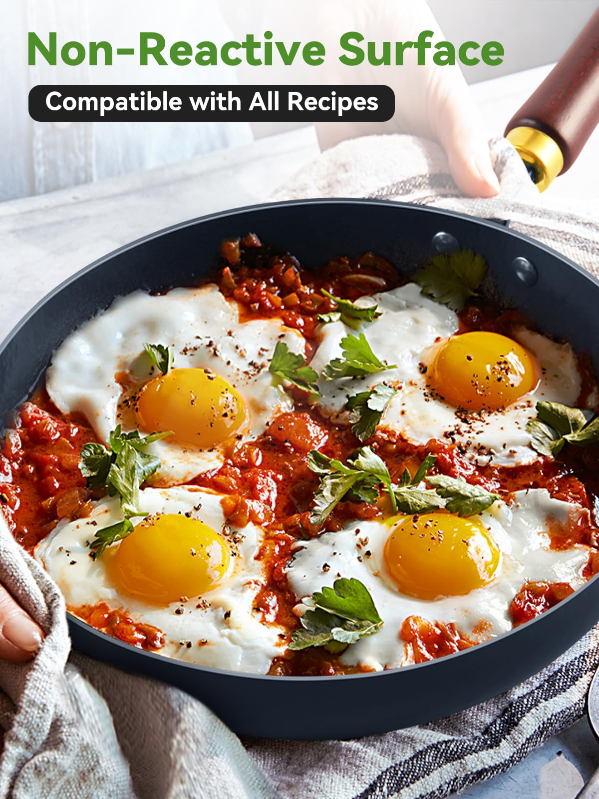 BrBrGo 11-inch skillet enamel coating resists rust and maintains surface integrity