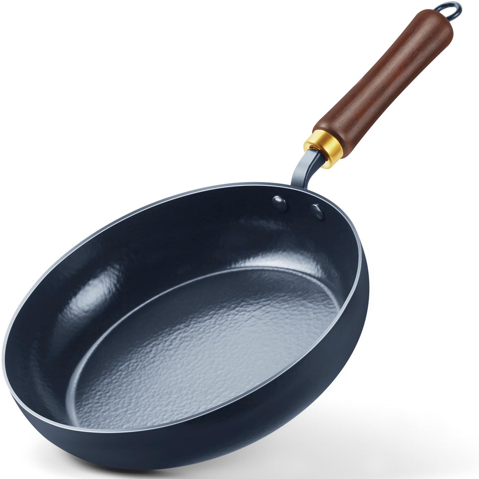 BrBrGo 11-inch enameled skillet top view showing even heat distribution for consistent results