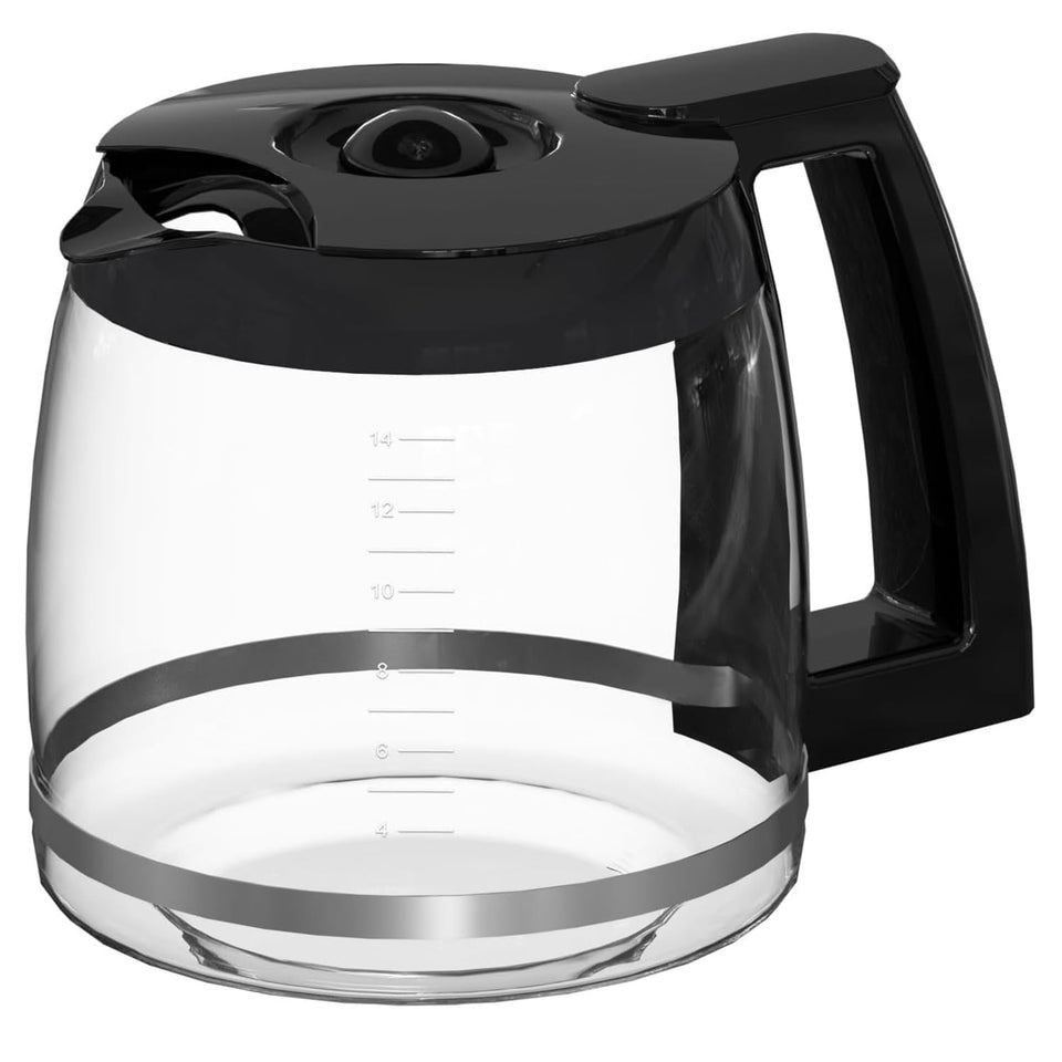 BRENSTEN 14-Cup Glass Carafe pouring with smooth, mess-free flow