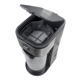 Brentwood KT-2150BK 64-ounce pitcher designed for easy pouring.